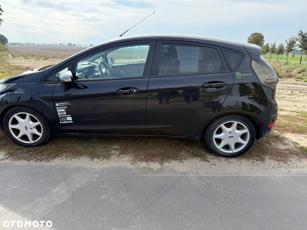 Ford Fiesta 1.25 Ambiente - 16