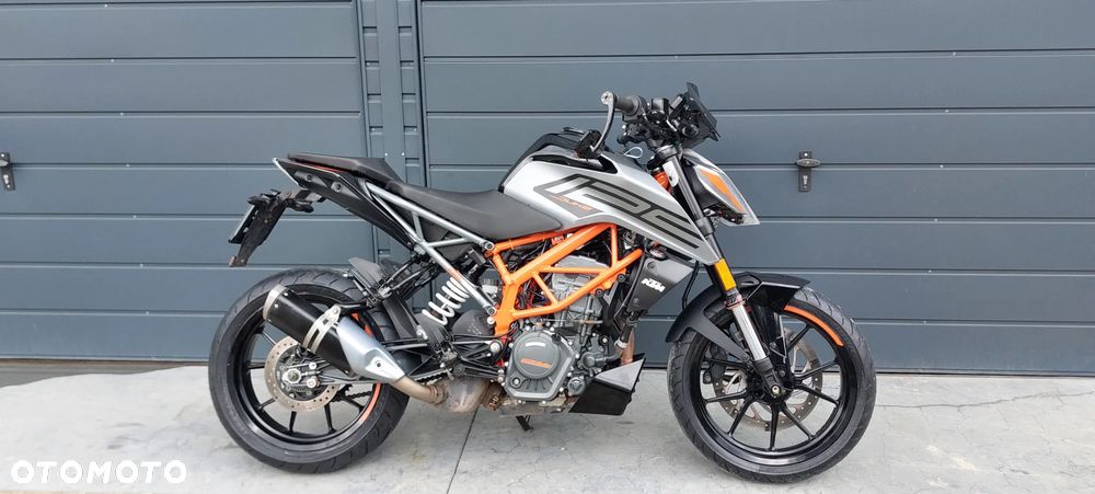KTM Duke 125 - 38