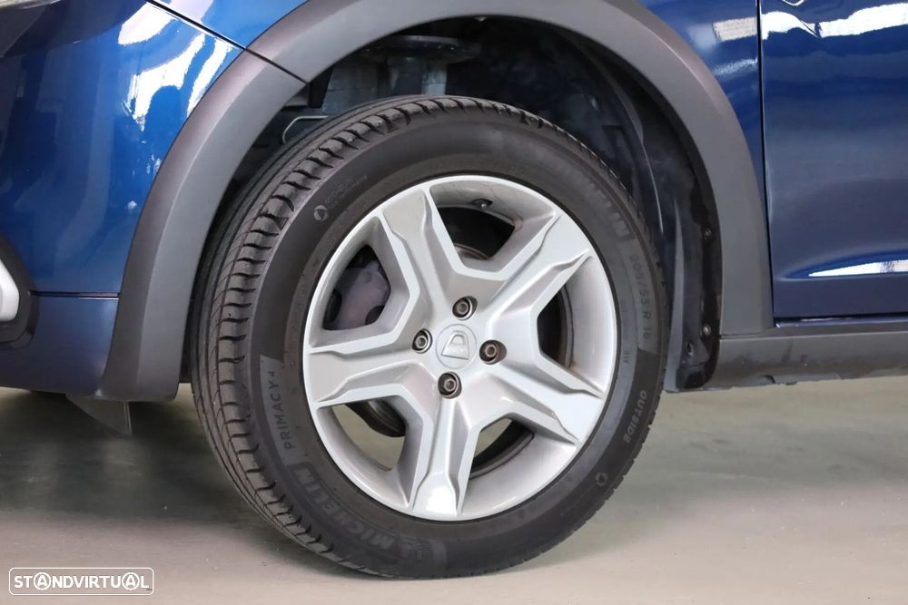 Dacia Logan MCV 0.9 TCe Stepway - 14