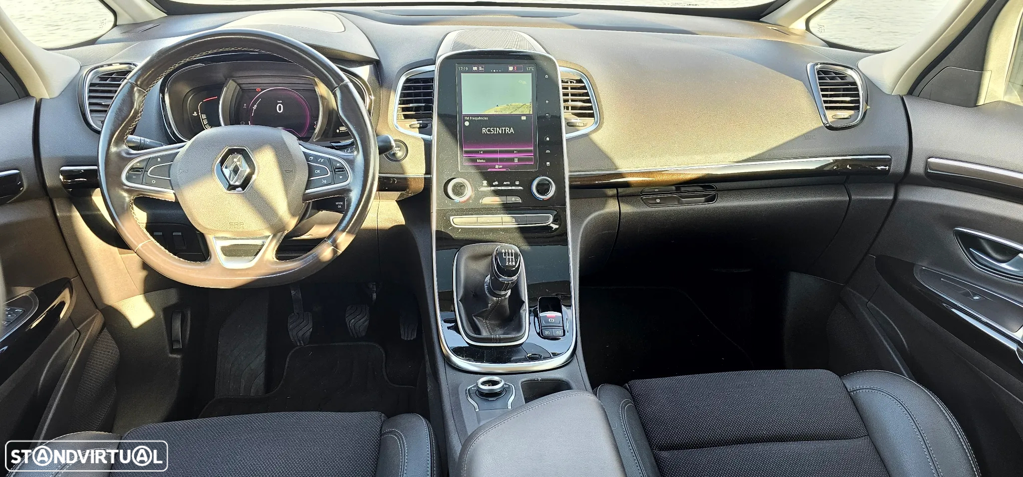 Renault Espace 1.6 dCi Zen - 11