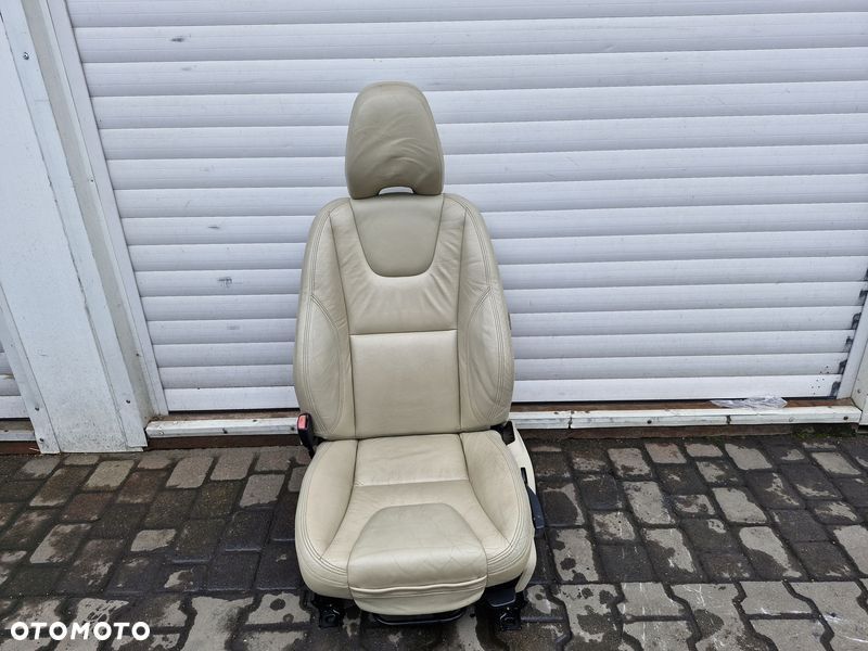 volvo s60 2 ii fotel kierowcy lewy przód przedni skóra jasna uk - 1