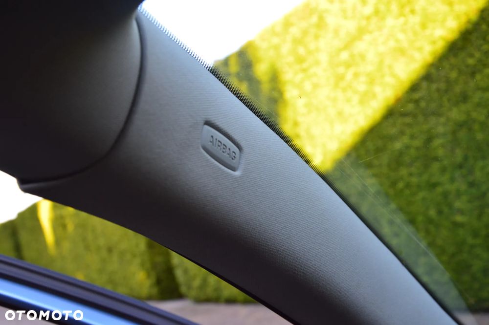 Skoda Octavia 1.6 Ambiente - 25