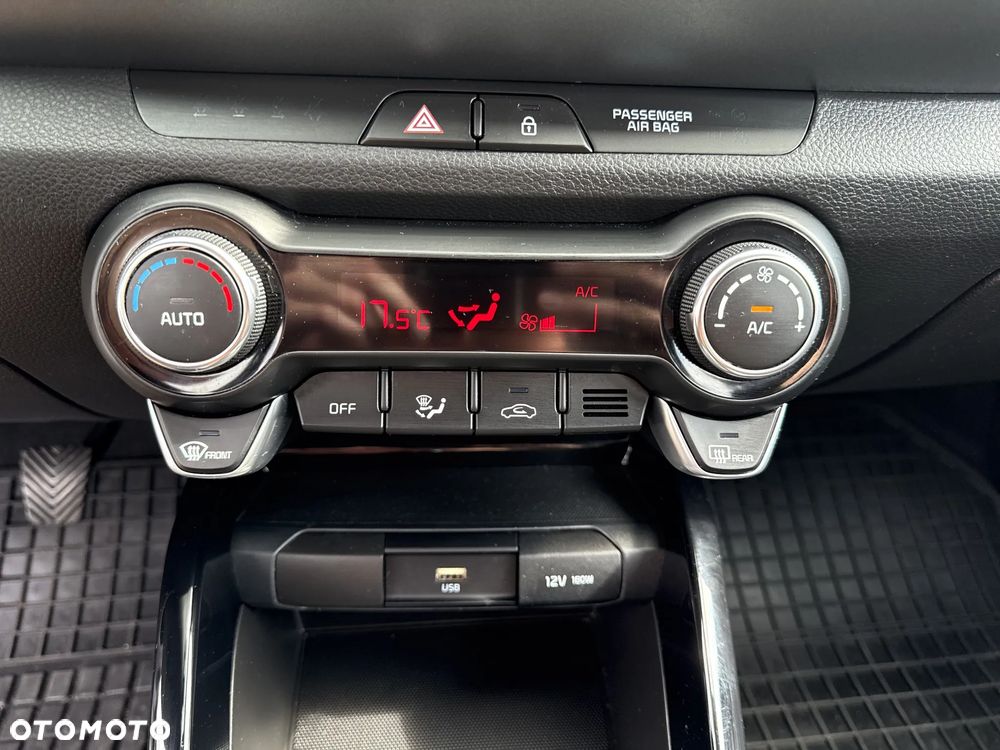 Kia Stonic 1.0 T-GDI L - 22