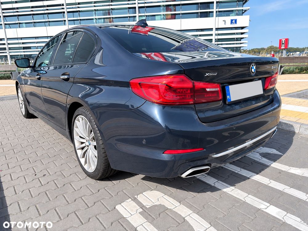 BMW Seria 5 540i Luxury Line - 8