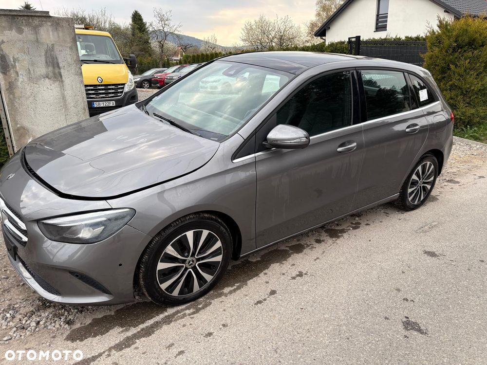 Mercedes-Benz Klasa B 180 7G-DCT Progressive - 13