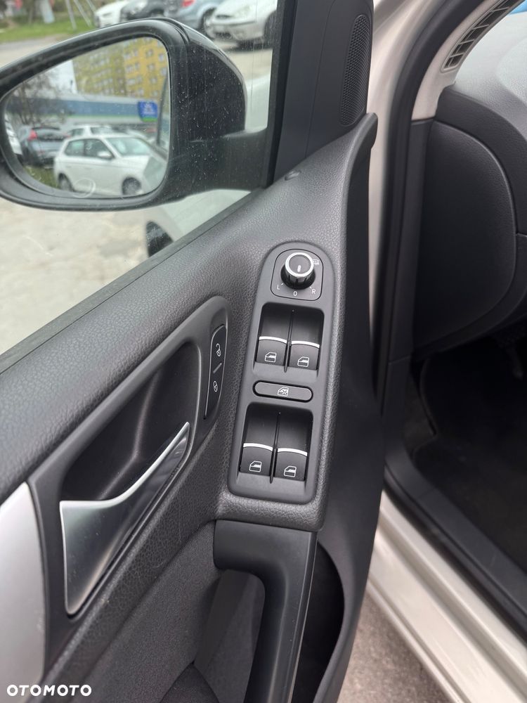 Volkswagen Golf 1.4 TSI Comfortline DSG - 10