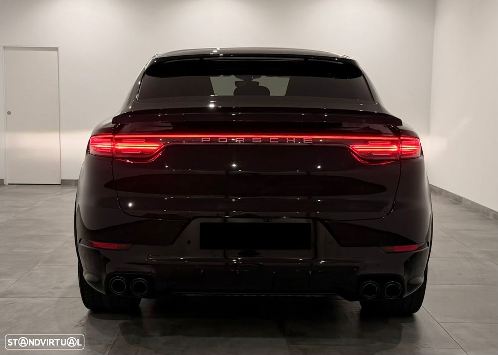 Porsche Cayenne Coupé - 6