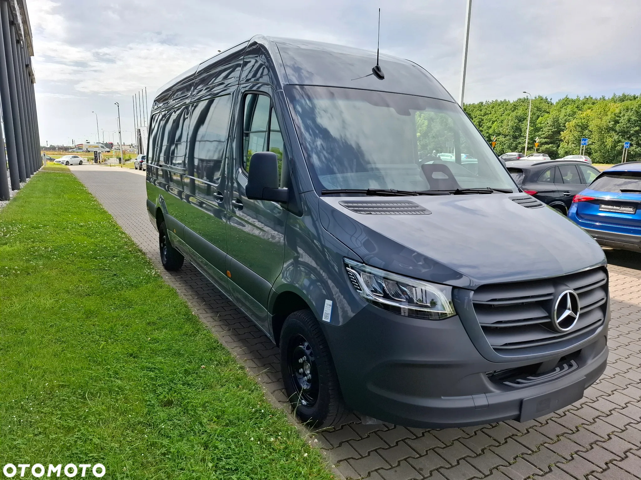 Mercedes-Benz Sprinter 317 CDI Furgon PRO długi 4325 mm L3H2 - 9