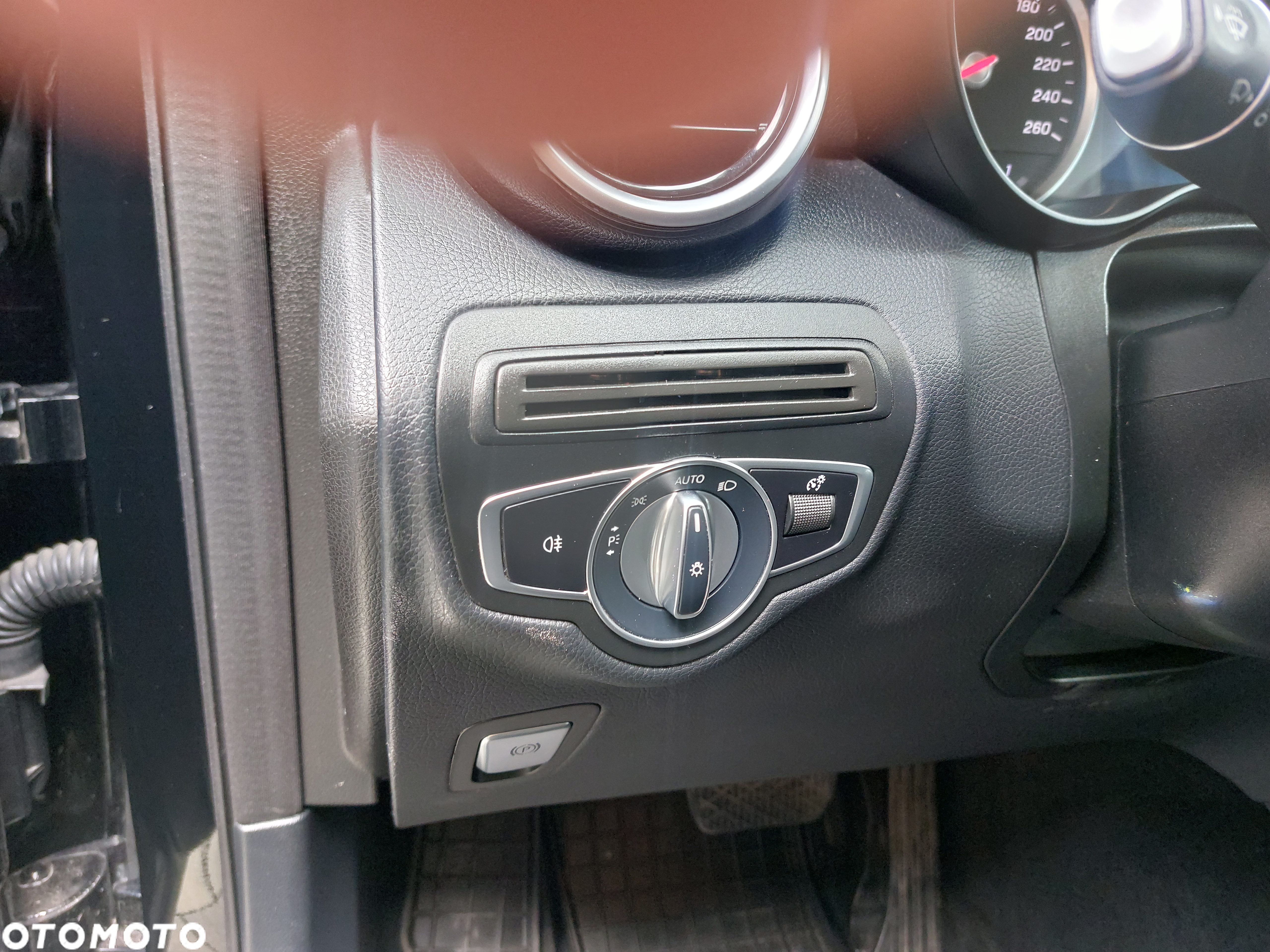 Mercedes-Benz GLC 220 d 4-Matic - 14