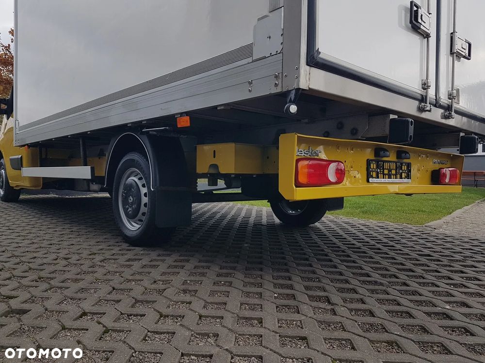 Renault MASTER KONTENER 8EP 4,21x2,23x2,22 KLIMA KRAJOWY MANUAL  6-BIEGÓW - 33