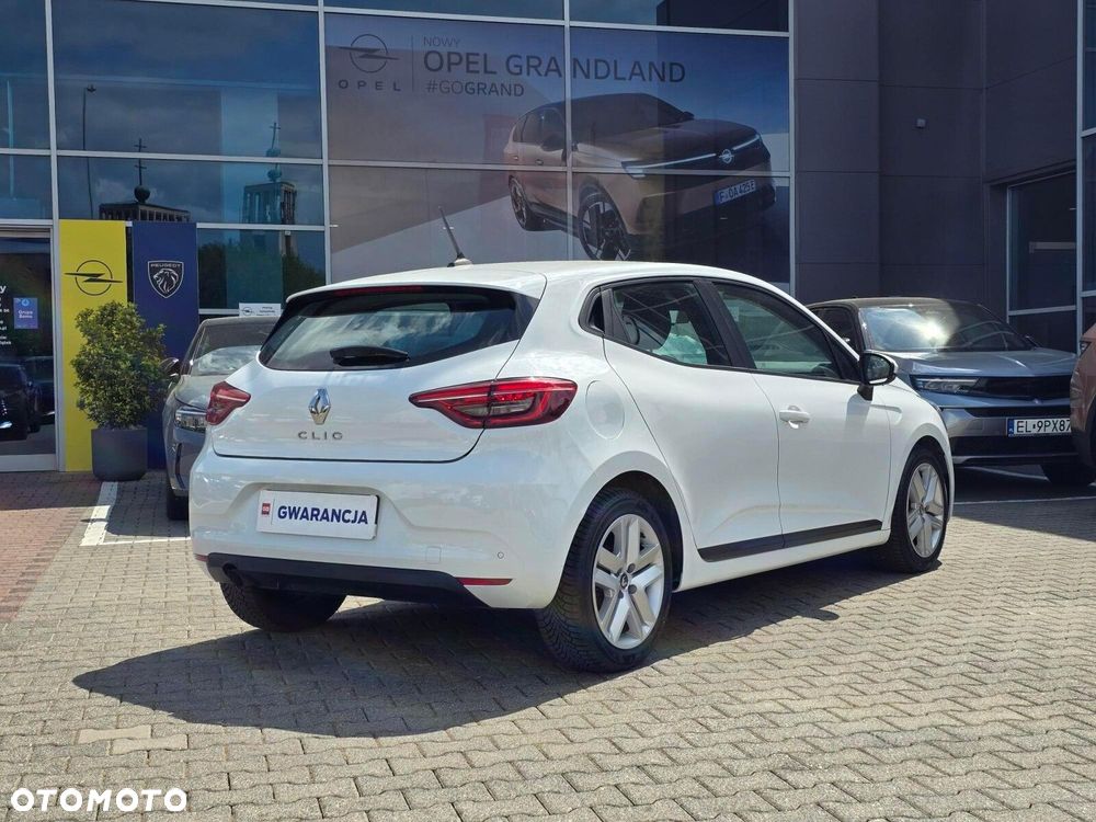 Renault Clio - 6
