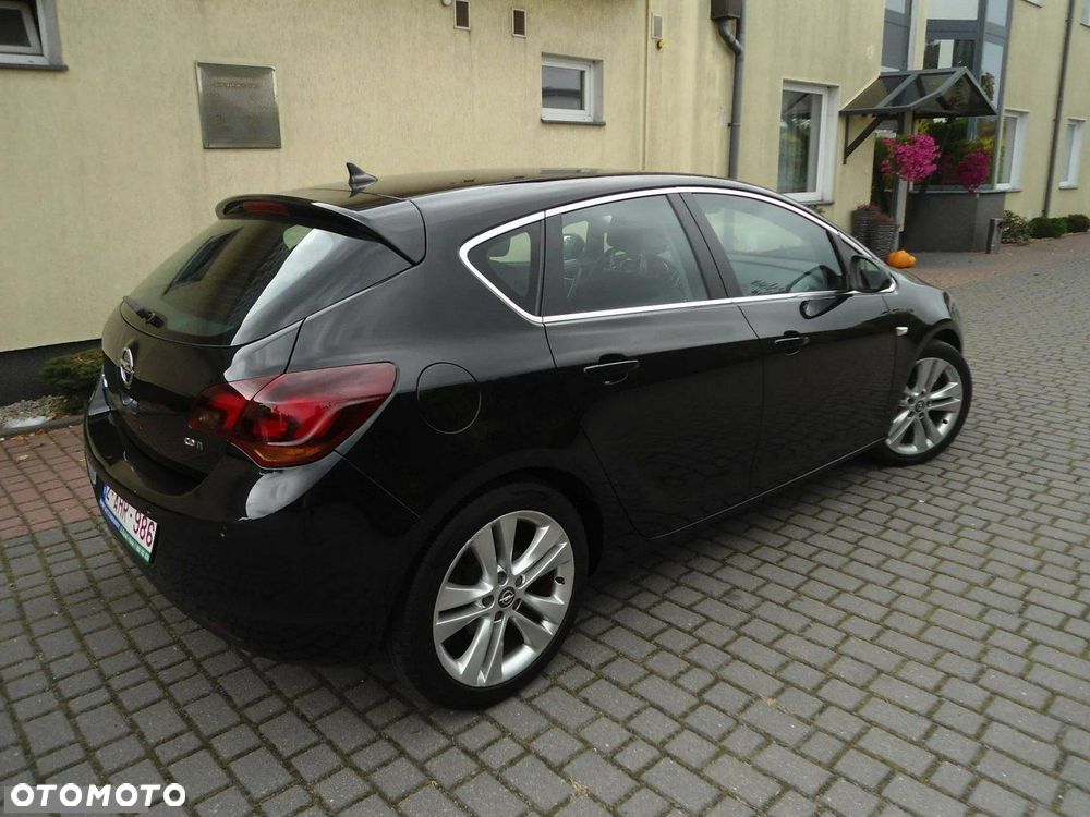 Opel Astra - 1