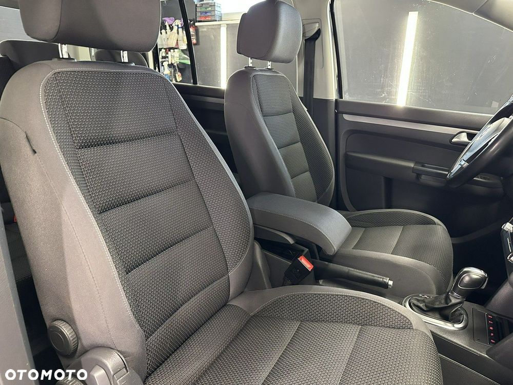 Volkswagen Touran 1.6 TDI DPF DSG Comfortline - 10