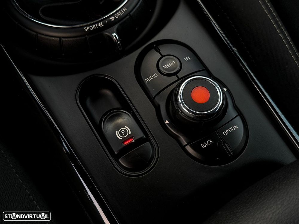MINI Clubman One D - 17