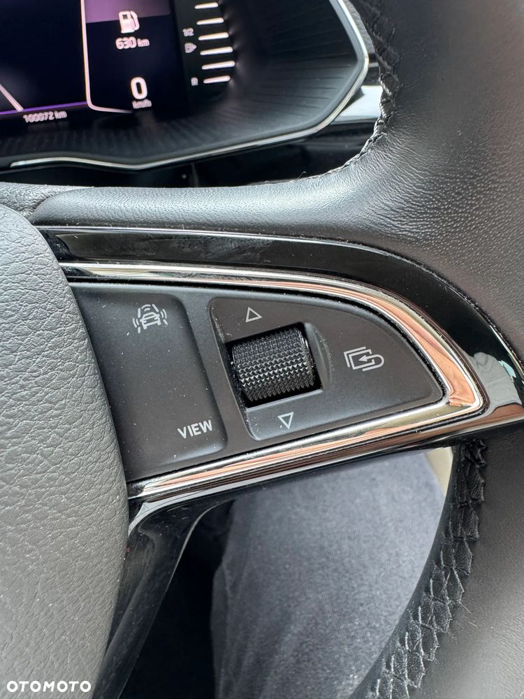 Skoda Superb 2.0 TDI SCR L&K DSG - 28