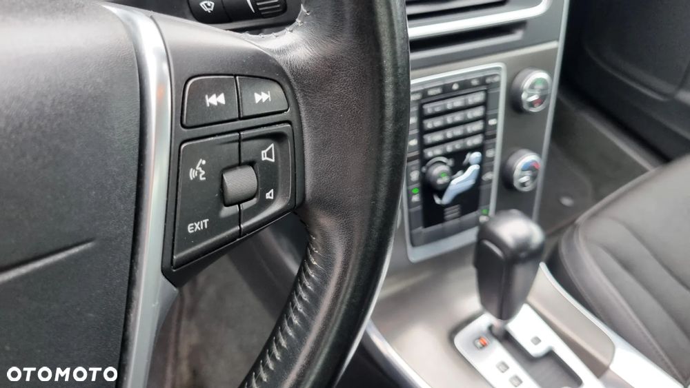 Volvo S60 D3 Geartronic Momentum - 21