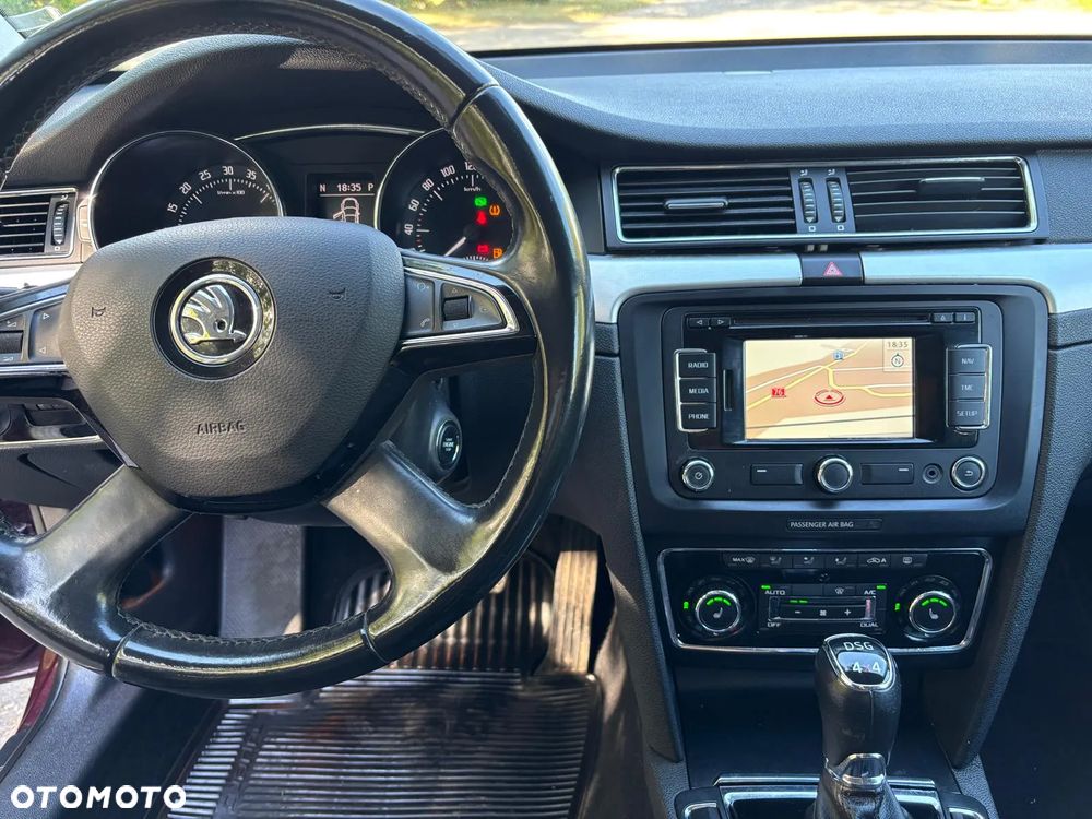 Skoda Superb 2.0 TDI 4x4 Platinum DSG - 24