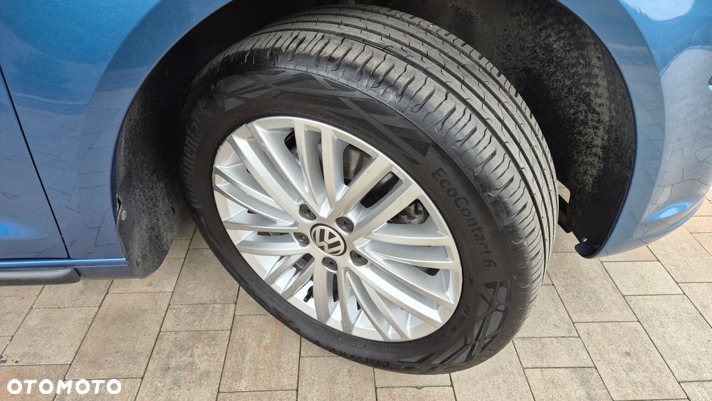 Volkswagen Touran 1.6 TDI DPF Highline - 28