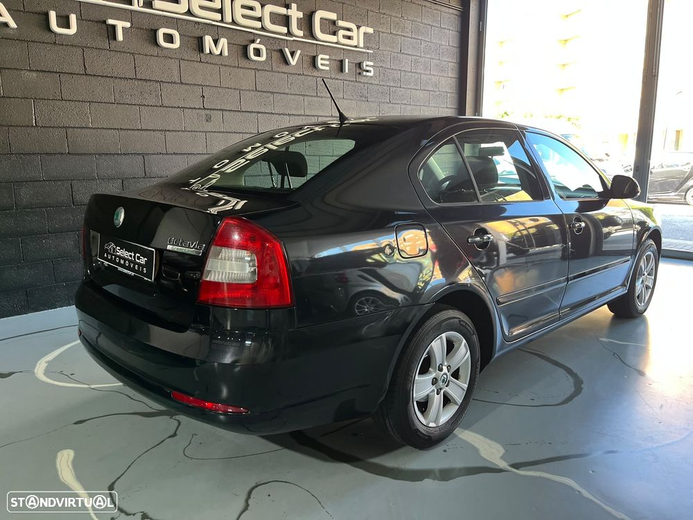 Skoda Octavia 1.6 TDI Sportline Pack - 7