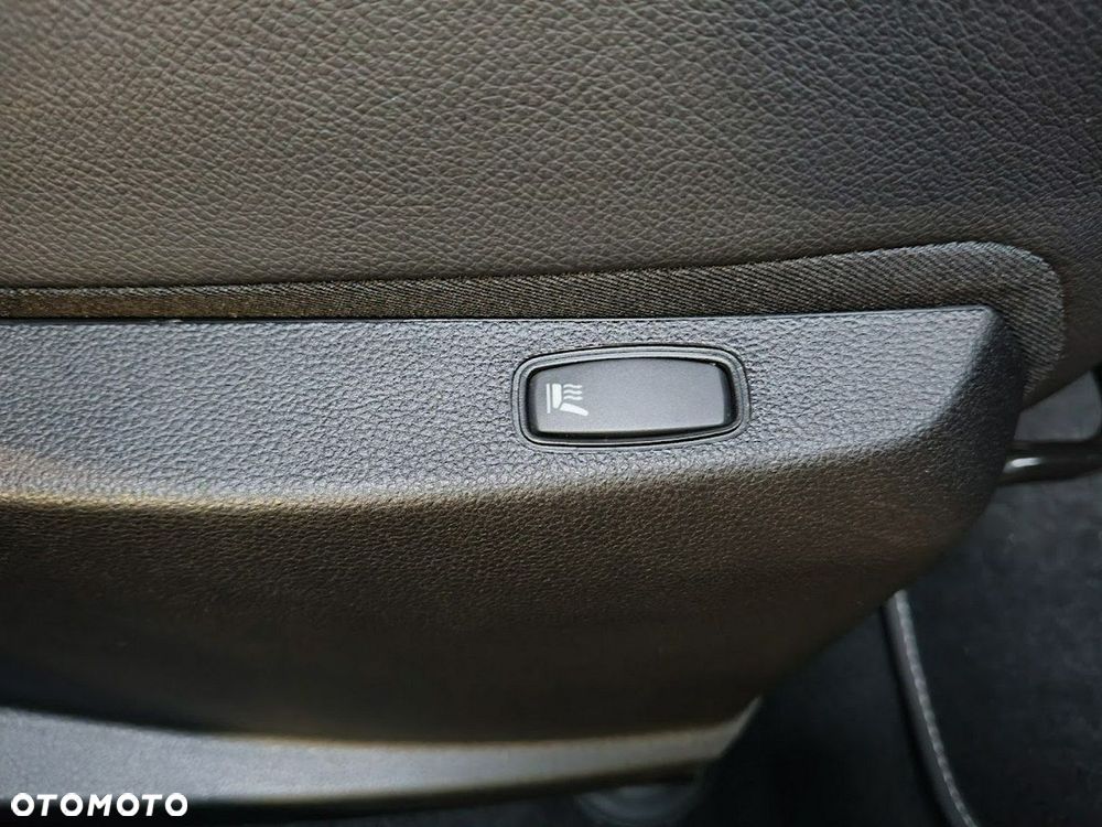 Dacia Duster 1.6 SCe Prestige - 18