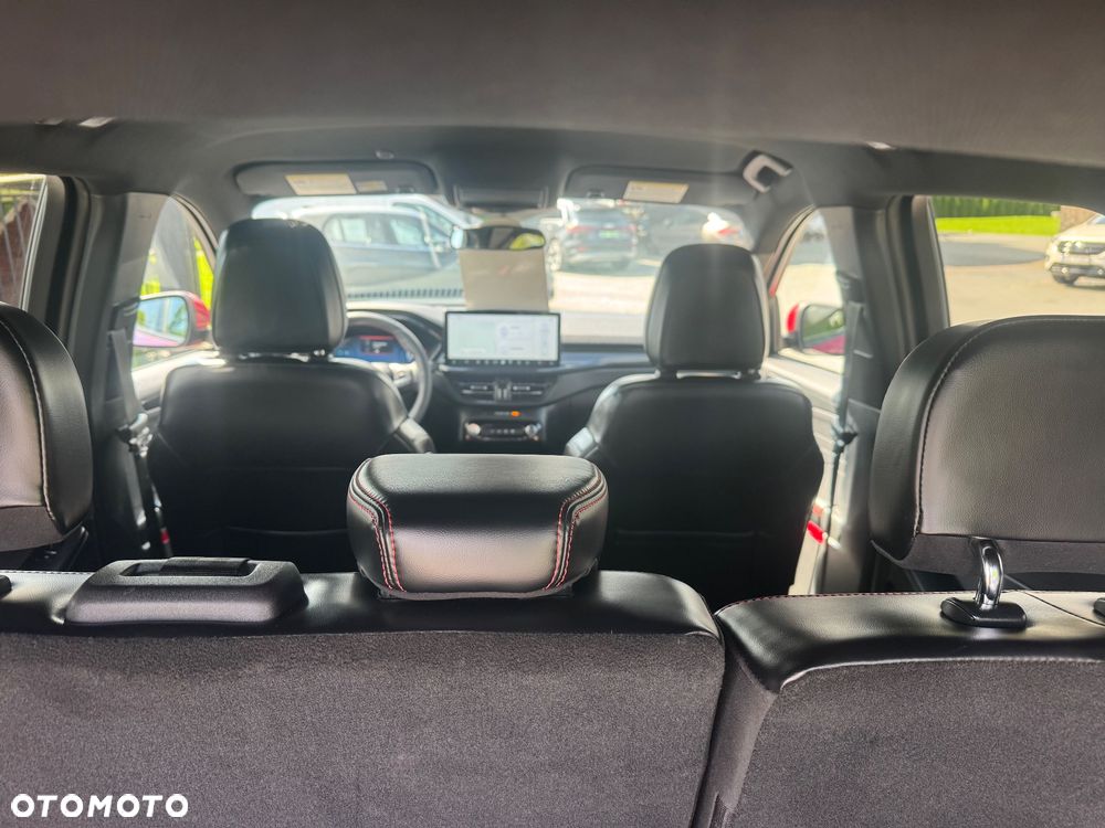 Ford Kuga 2.5 FHEV AWD ST-Line X - 16