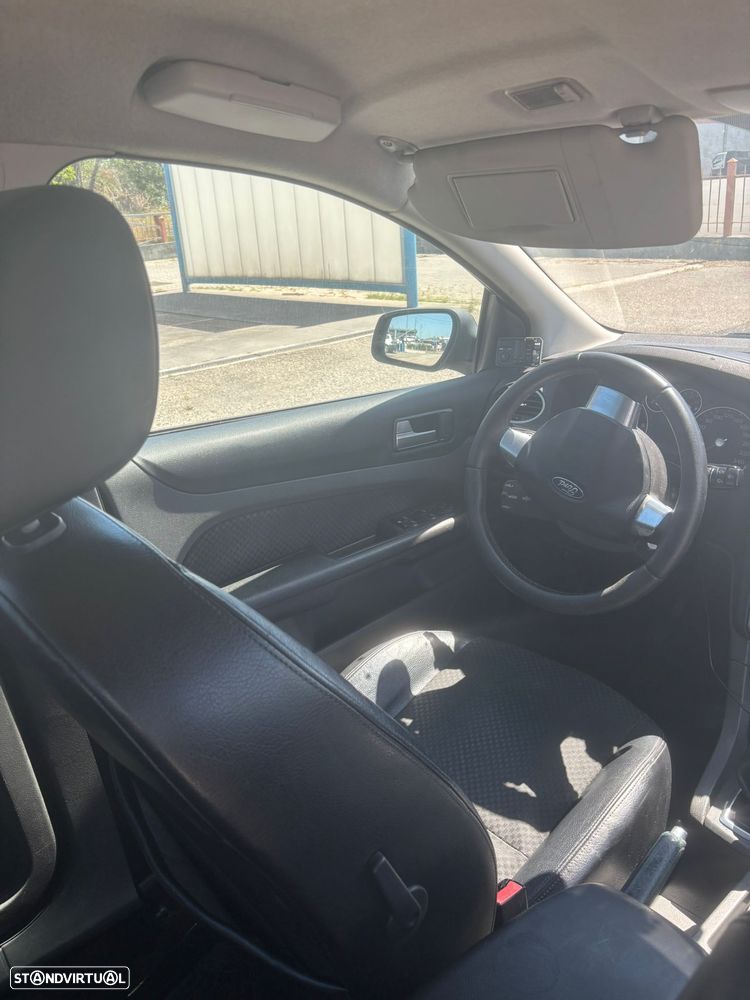 Ford Focus SW 1.6 TDCi Trend - 6
