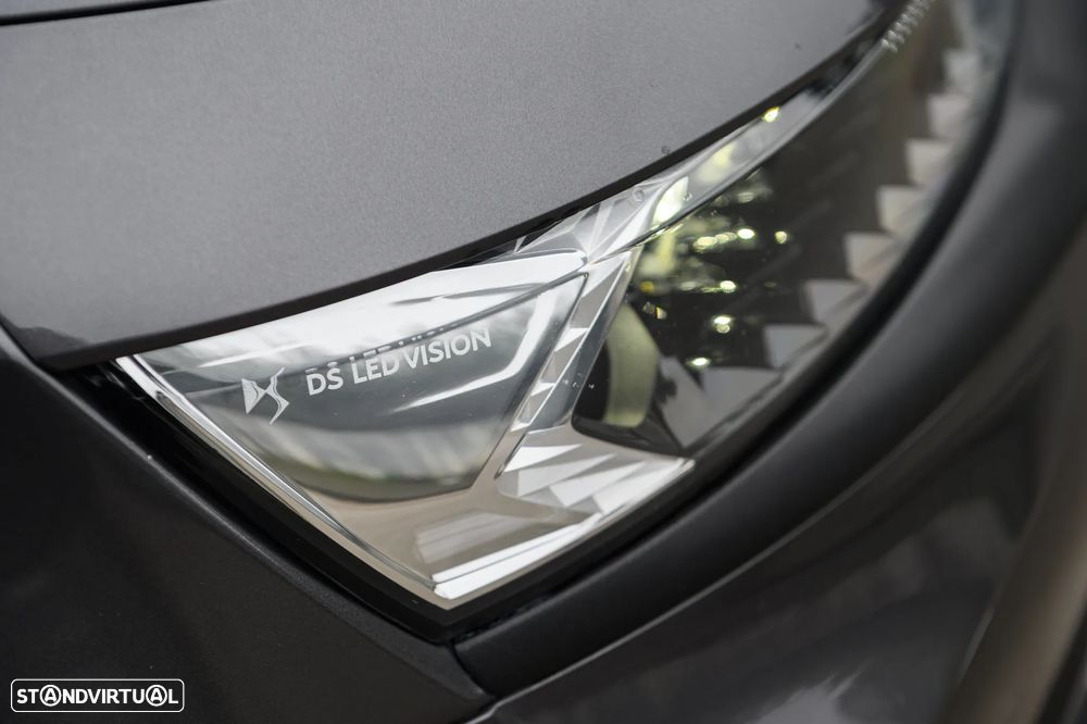 DS DS7 Crossback E-Tense Performance Line EAT8 - 14