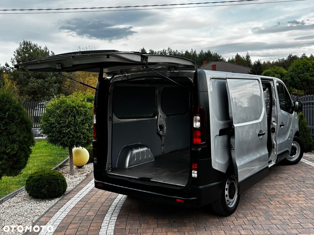 Opel Vivaro - 19