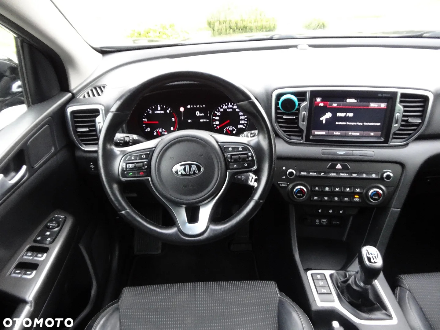 Kia Sportage 1.7 CRDI 2WD Dream-Team Edition - 19