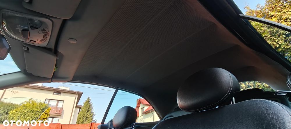 Mercedes-Benz CLK - 28