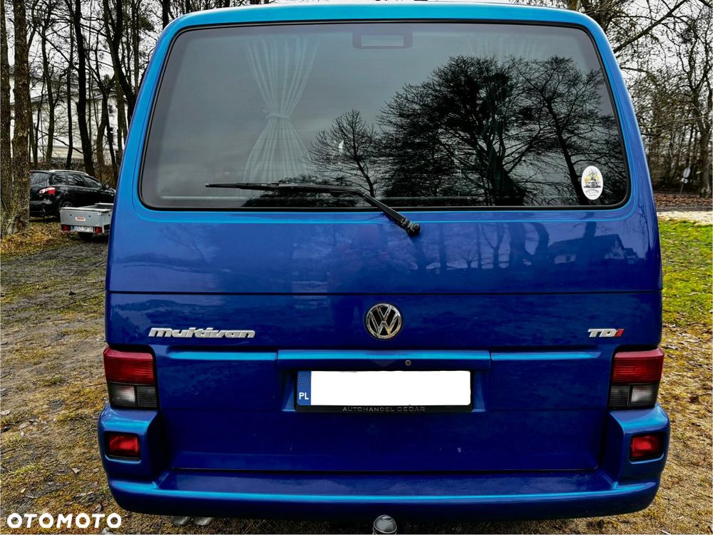 Volkswagen Multivan - 4