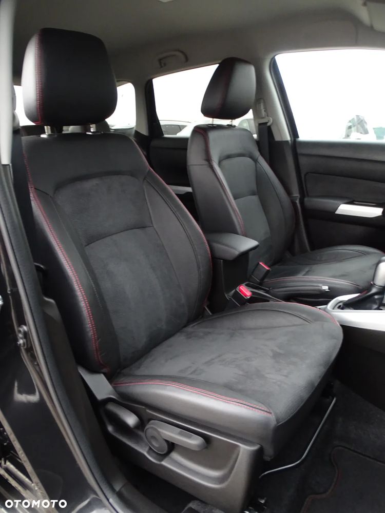 Suzuki Vitara 1.4 T Boosterjet S 4WD - 23