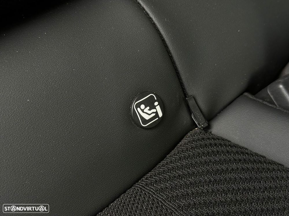 Peugeot 408 1.6 Hybrid GT e-EAT8 - 12