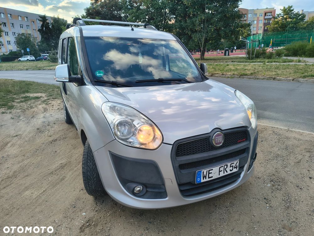 Fiat Doblo 2.0 Multijet 16V Emotion - 1