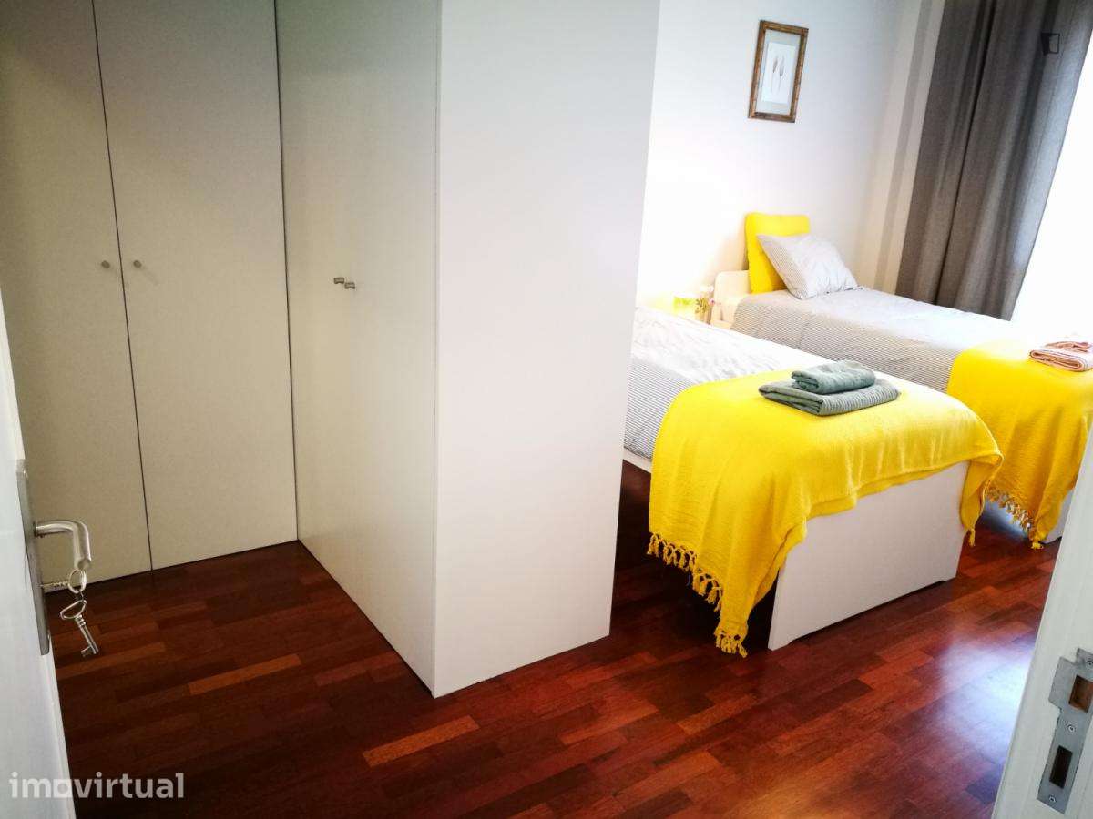 Quarto - localizado em Cedofeita Porto - Grande imagem: 3/35