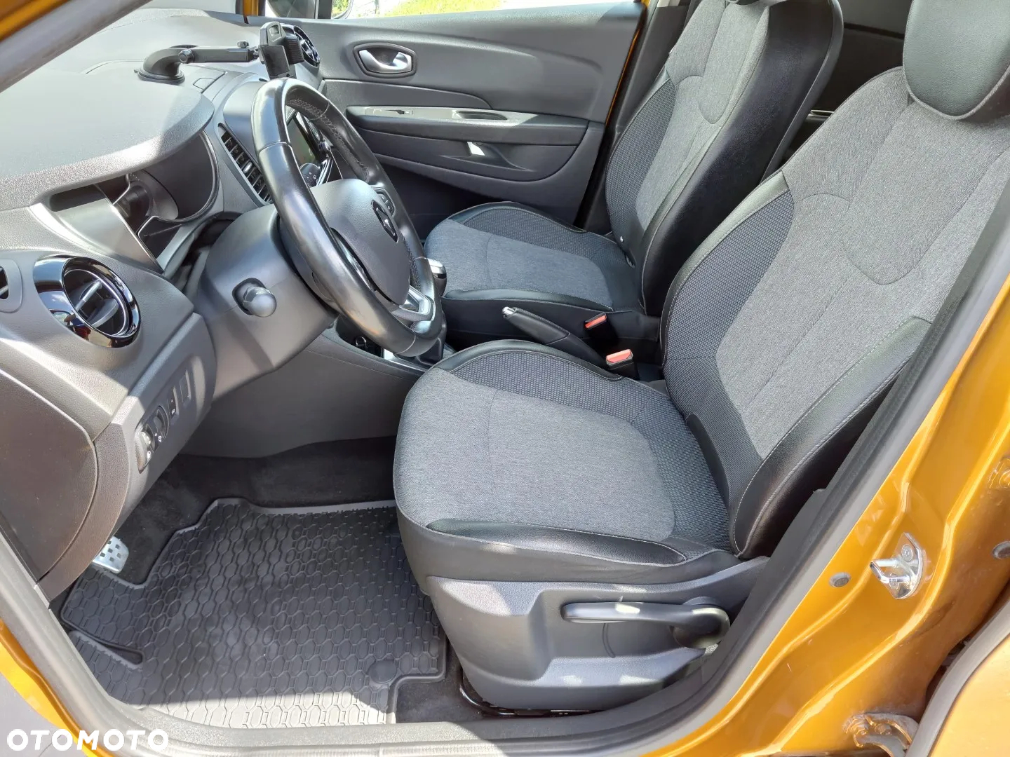 Renault Captur 1.3 TCe Intens - 13