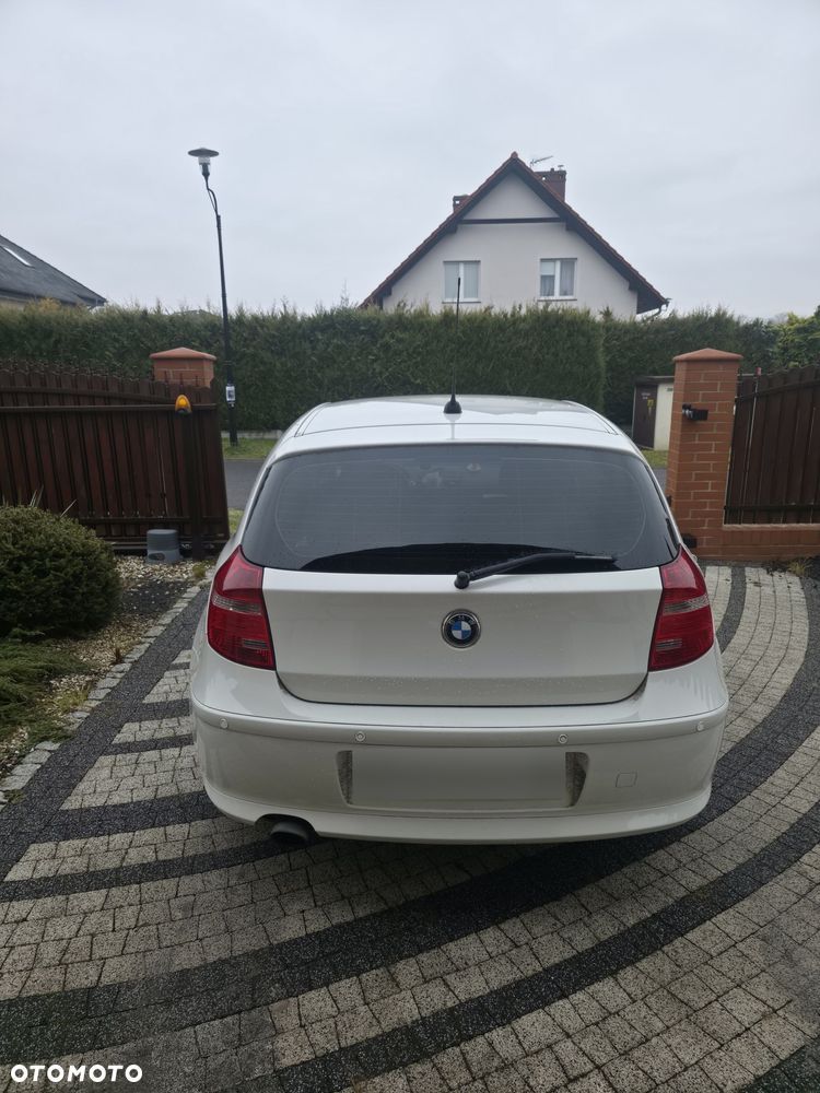 BMW Seria 1 - 14