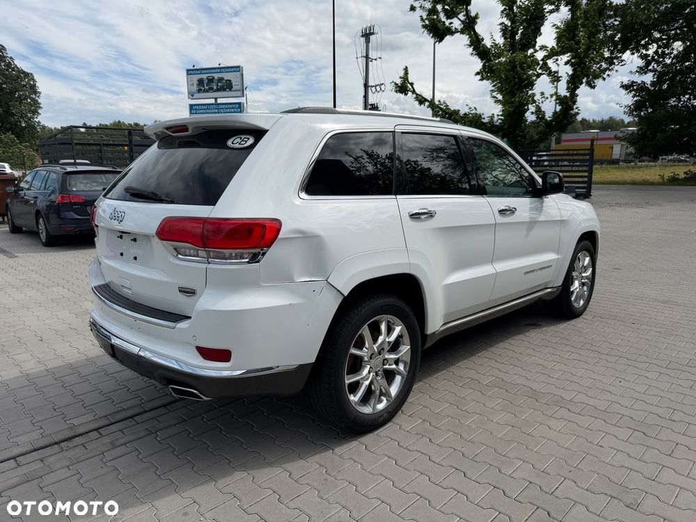 Jeep Grand Cherokee - 8