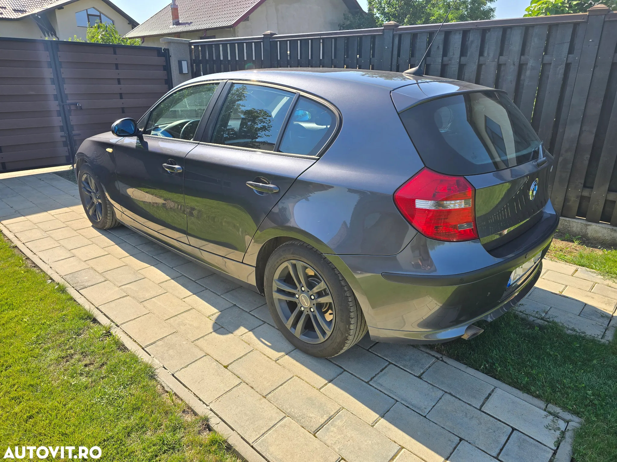 BMW Seria 1 118d - 11