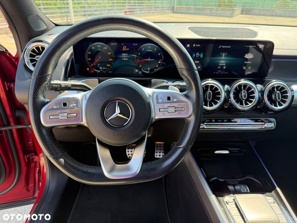 Mercedes-Benz GLB 200 AMG Line 7G-DCT - 17