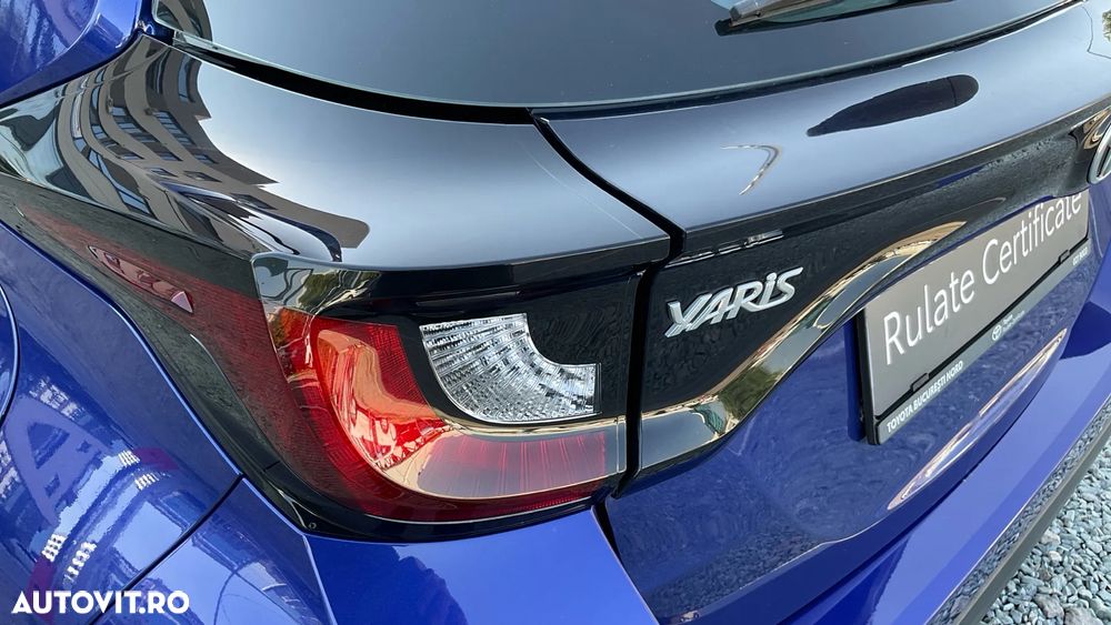 Toyota Yaris 1.5 L Dynamic - 34