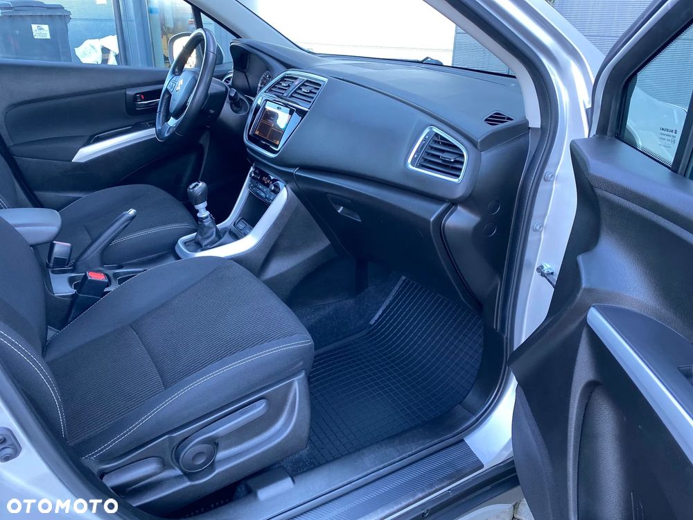 Suzuki SX4 S-Cross 1.4 SHVS Premium - 18