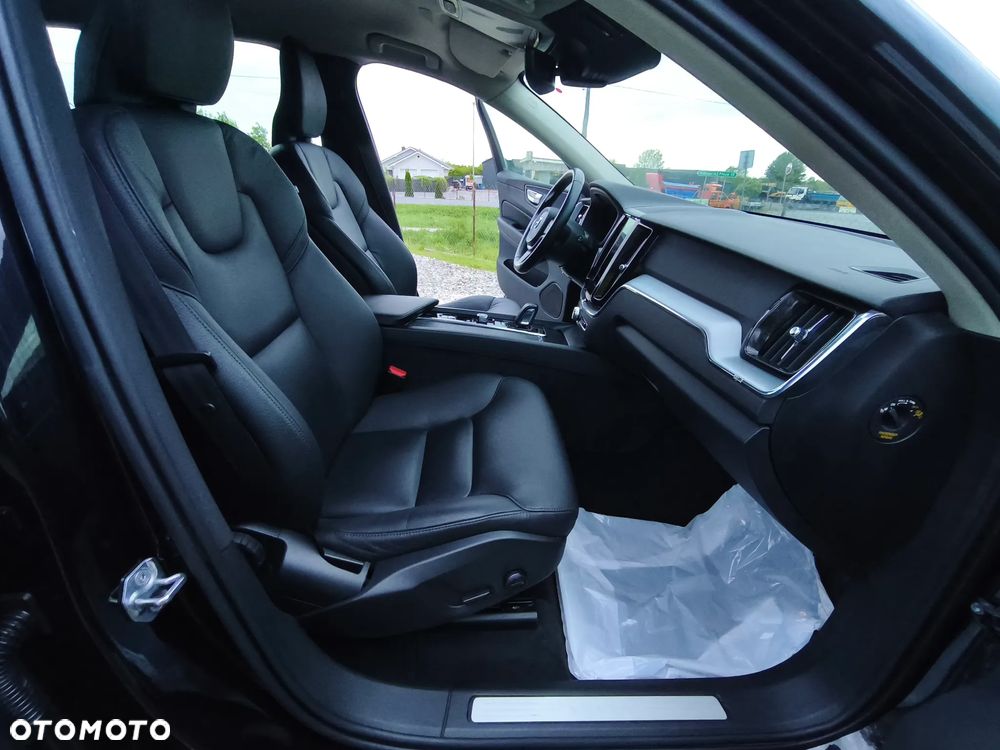 Volvo XC 60 - 20