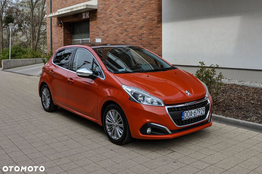 Peugeot 208 - 6