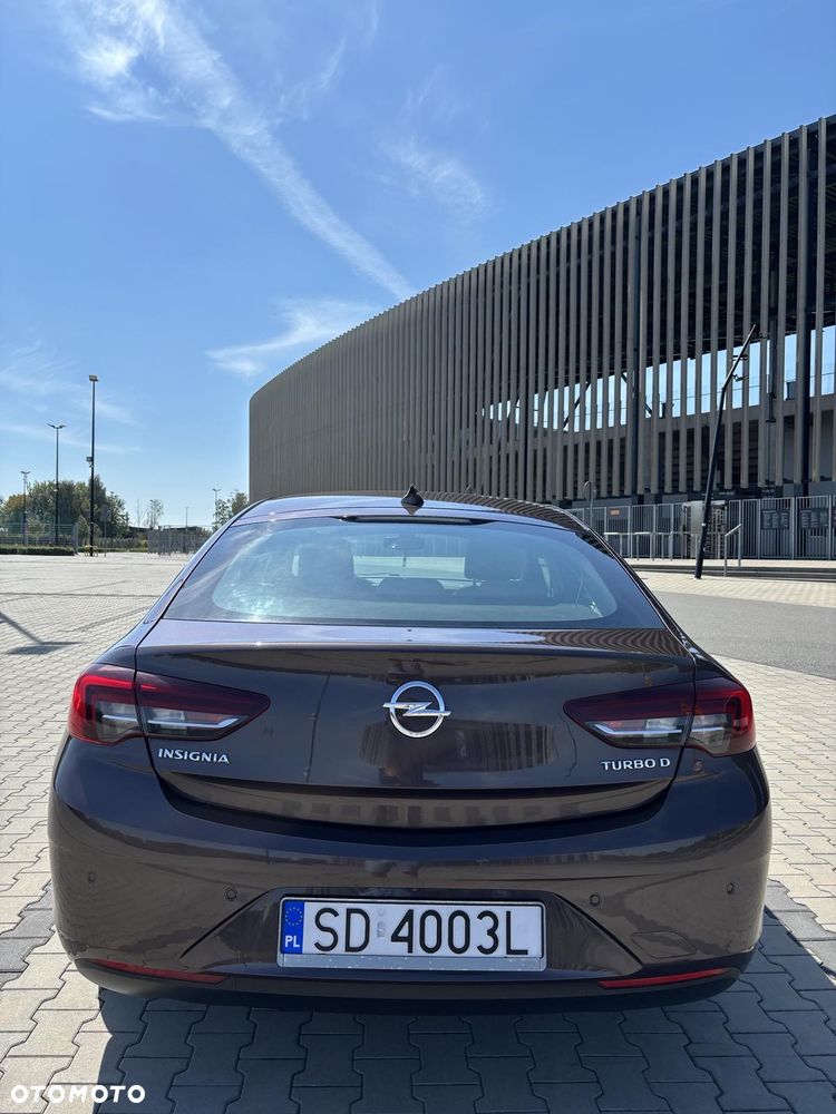 Opel Insignia 1.6 (118g) Business Edition - 4