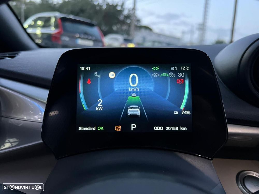 BYD Dolphin 60.4 kWh Design - 8