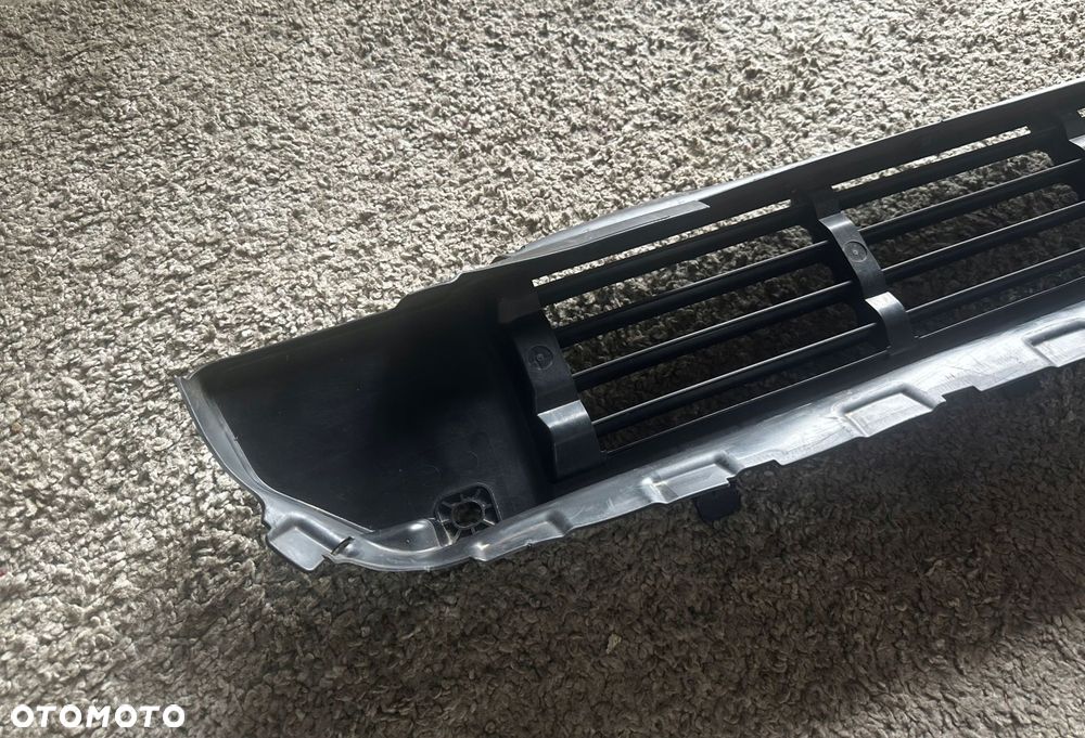 volvo xc40 żaluzja kierownica powietrza dolna 31455422 - 2