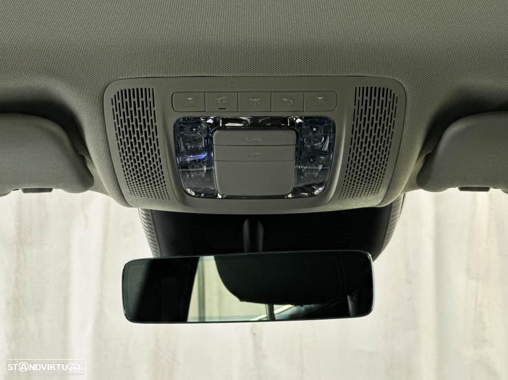 Mercedes-Benz GLA 250 e 8G-DCT Progressive - 30