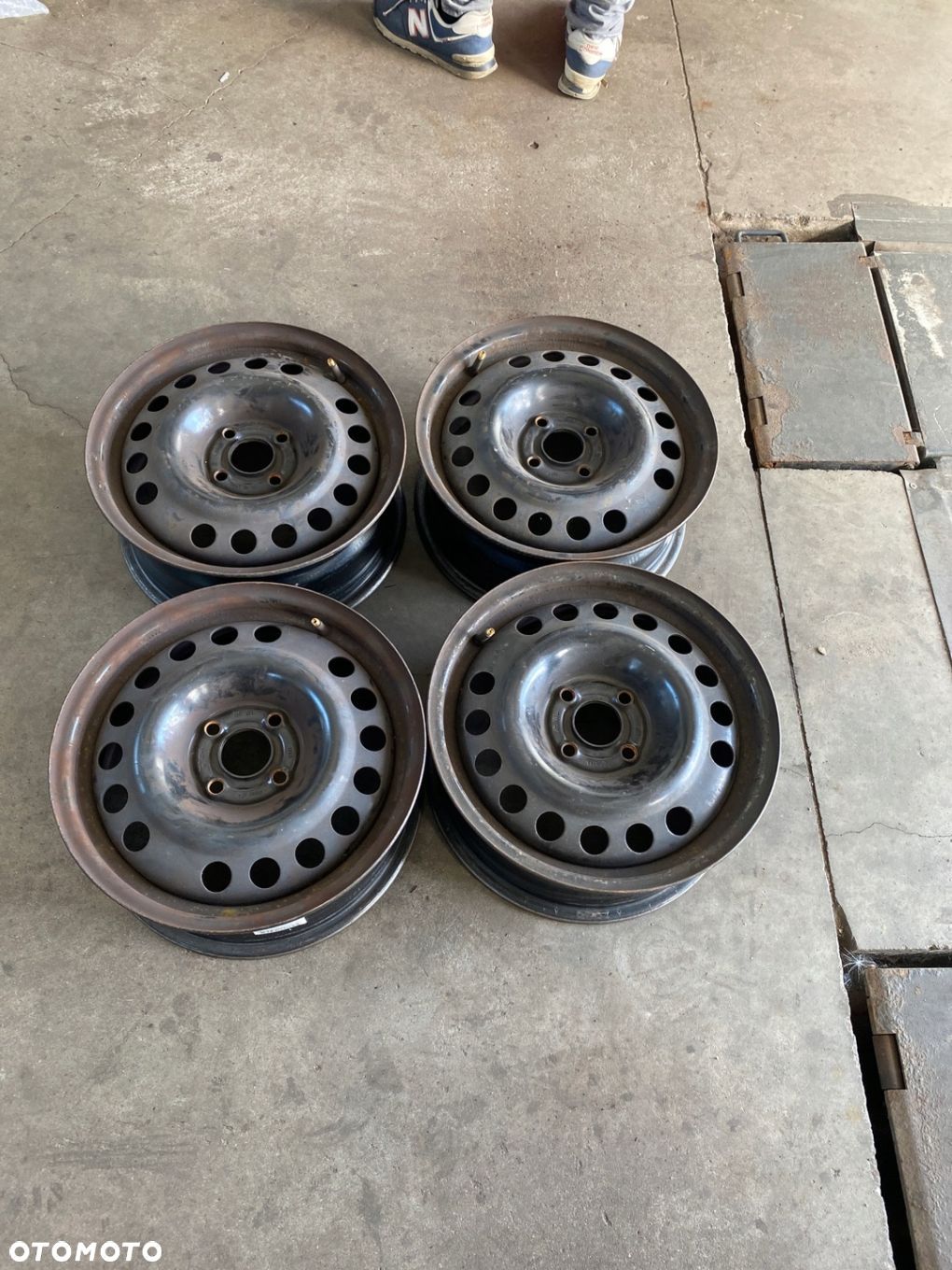 Felgi Stalowe Opel 4x100 6jx15 et43 - 1