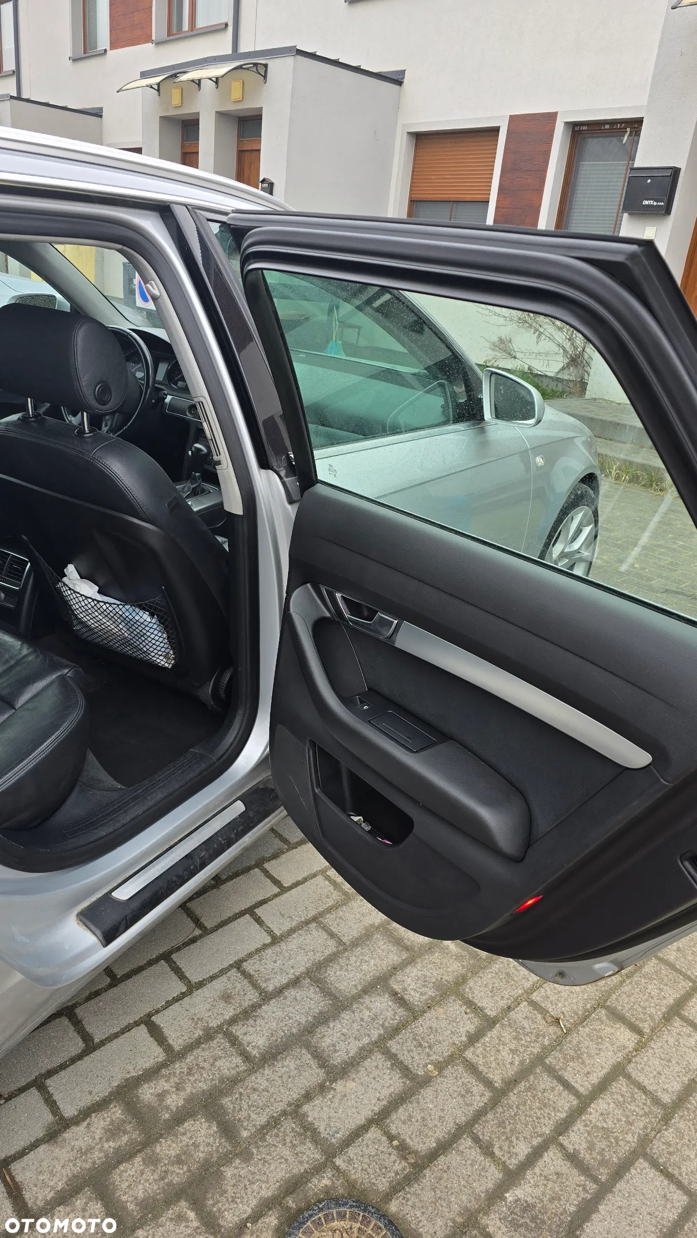 Audi A6 2.0T FSI Multitronic - 12
